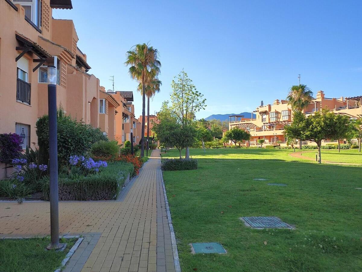 Casares Del Sol Daire Dış mekan fotoğraf