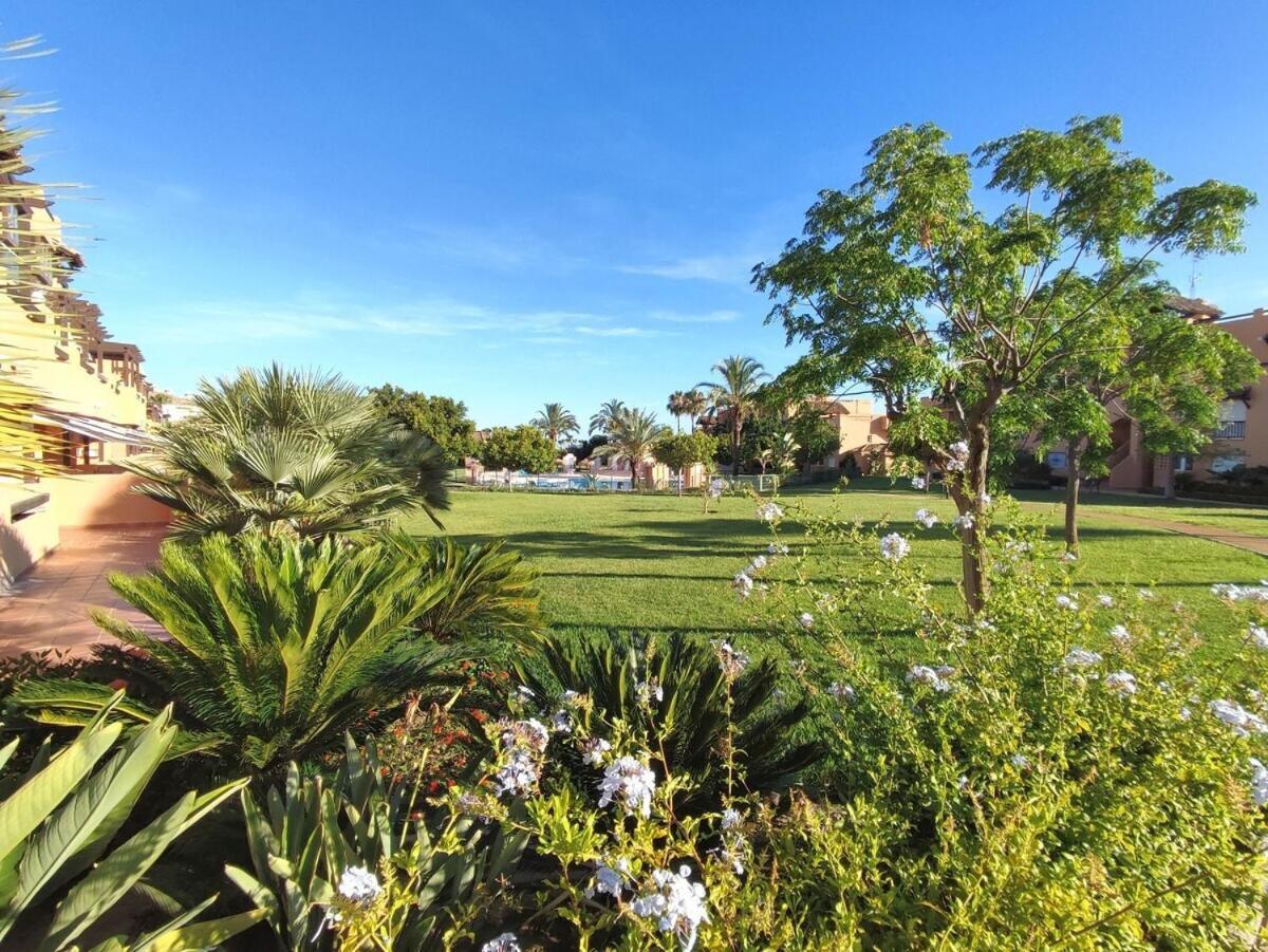 Casares Del Sol Daire Dış mekan fotoğraf